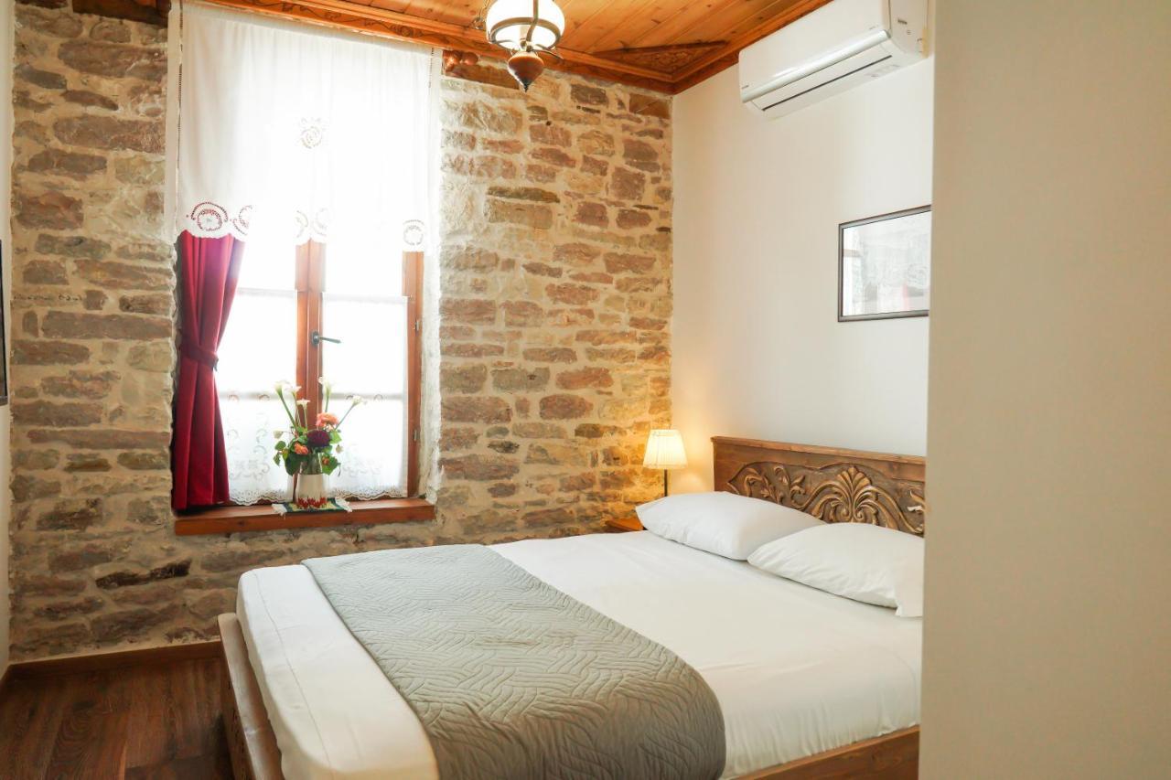 4 Rooms Since 1950 Gjirokaster Bagian luar foto